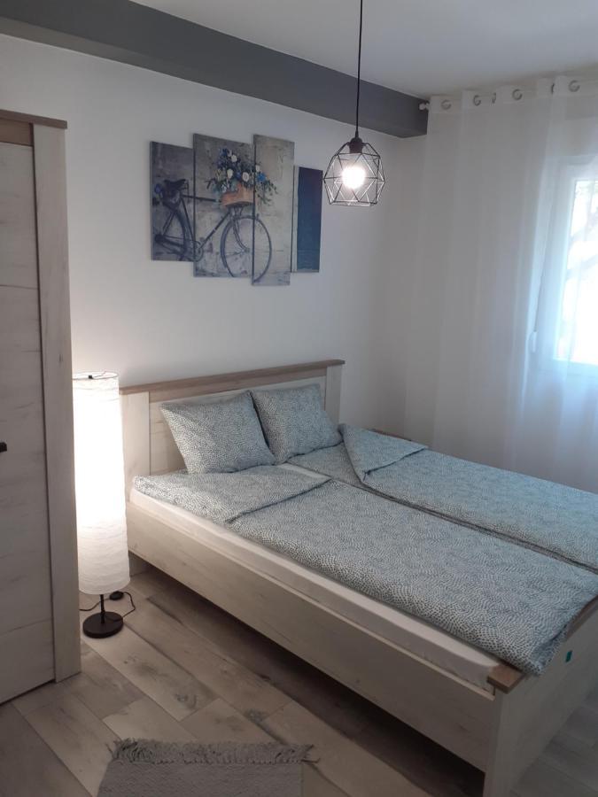 Apartman Petres Sombor Exterior photo