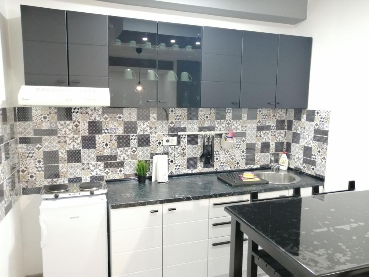 Apartman Petres Sombor Exterior photo